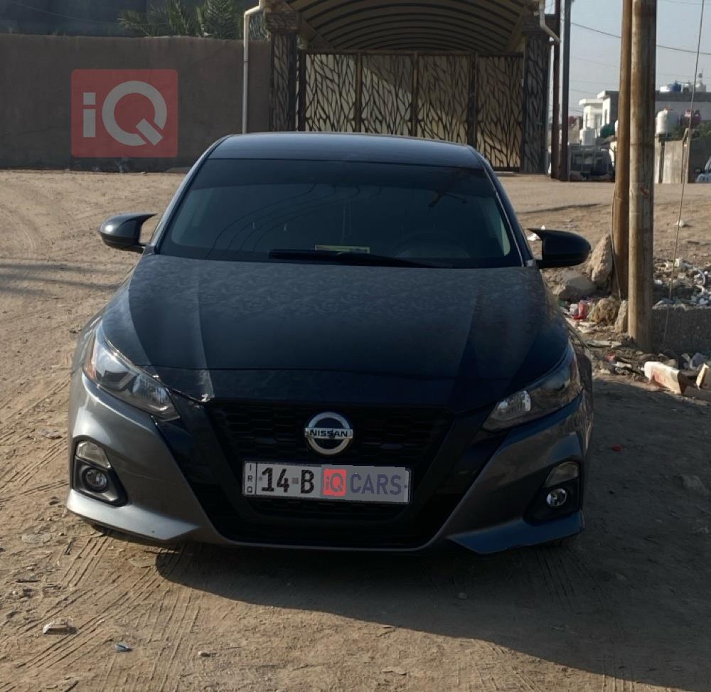 نيسان ألتيما